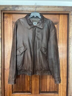 Vintage RIVER TRADER leather bomber jacket Large